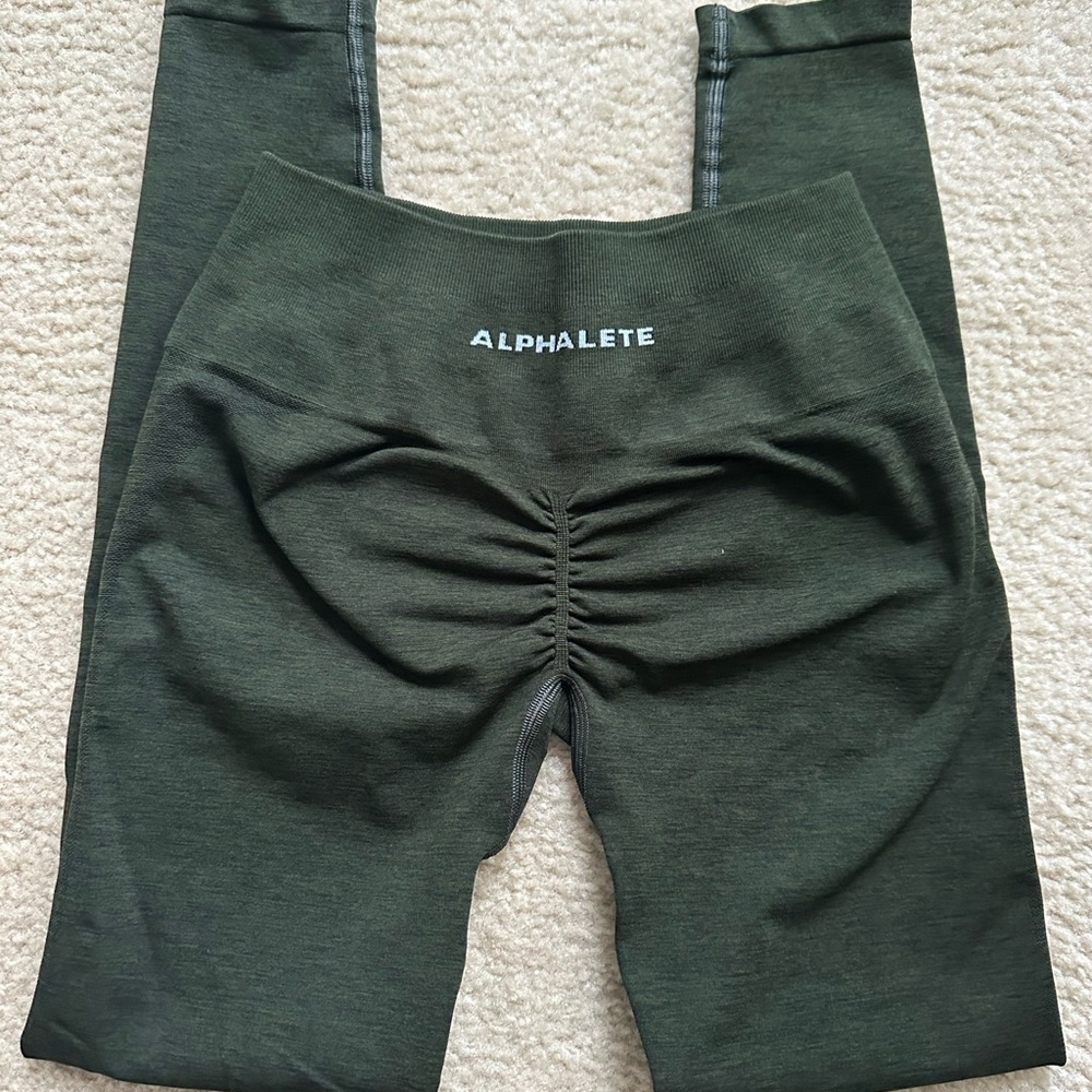 Alphalete Amplify Evergreen Leggings Medium